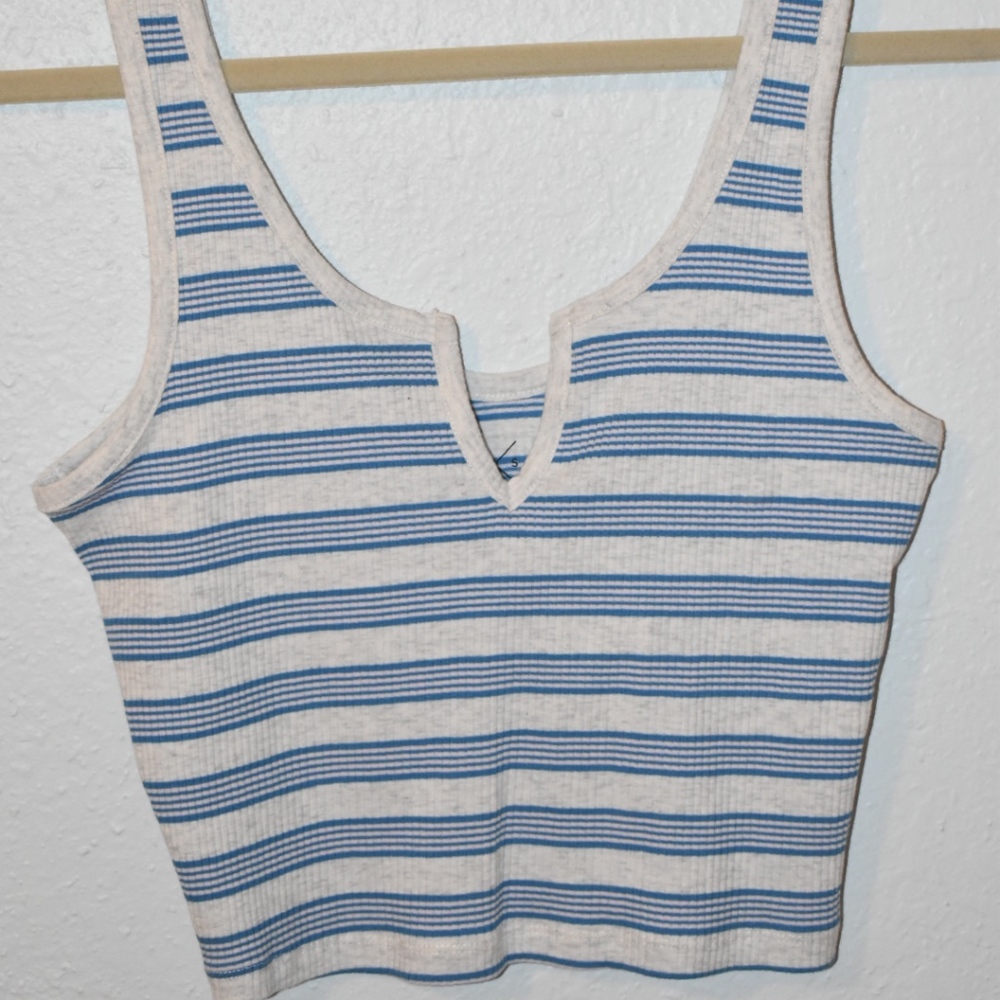 Cropped Tank Top